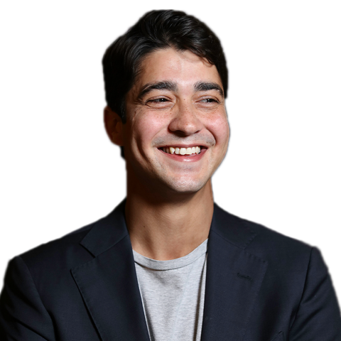 Patrick Dunuwila headshot